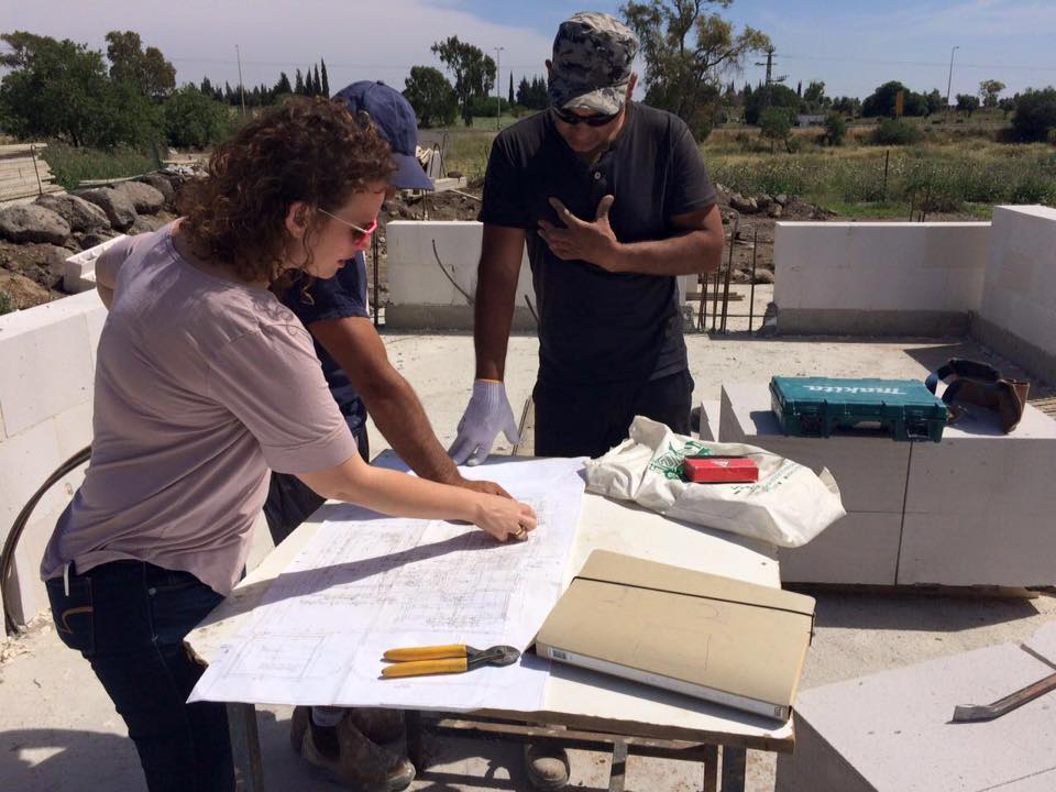 ענת באב״ד ענת ועופר באב״ד אדריכלות עיצוב פנים תכנון בתים עבודת אדריכלות